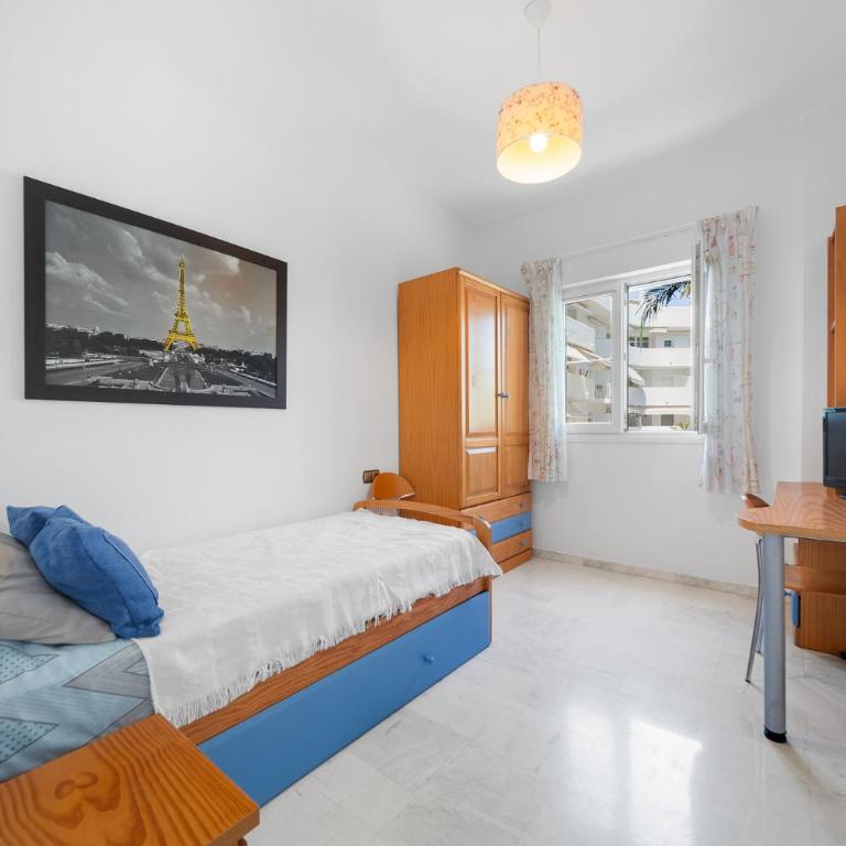 Marbella Real - Apartment with Pool View - 14