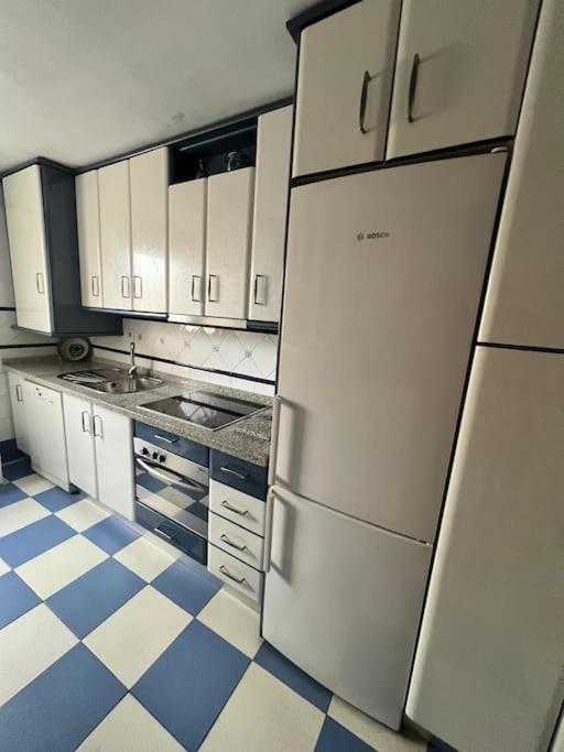 Apartamento Enriqueta Lozano - Three-Bedroom Apartment - 7