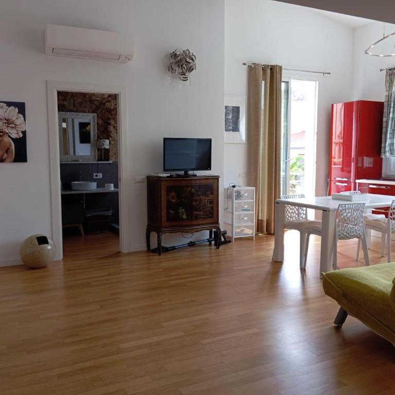 Astoria Apartment, tra storia e mare - Two-Bedroom Apartment - 27