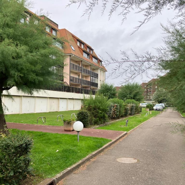Appartement neuf Beautiful Villers 1-4 pers avec parking privé et à 200 m plage - Apartment mit Gartenblick - 72