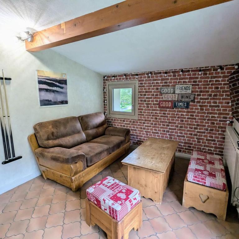 LE VERTBRUCHE - Gîte avec superbe vue pour 15 pers - Maison 6 Chambres - 34