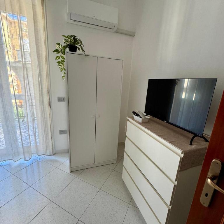 Biagina Rooms - Camera Matrimoniale con Balcone - 4