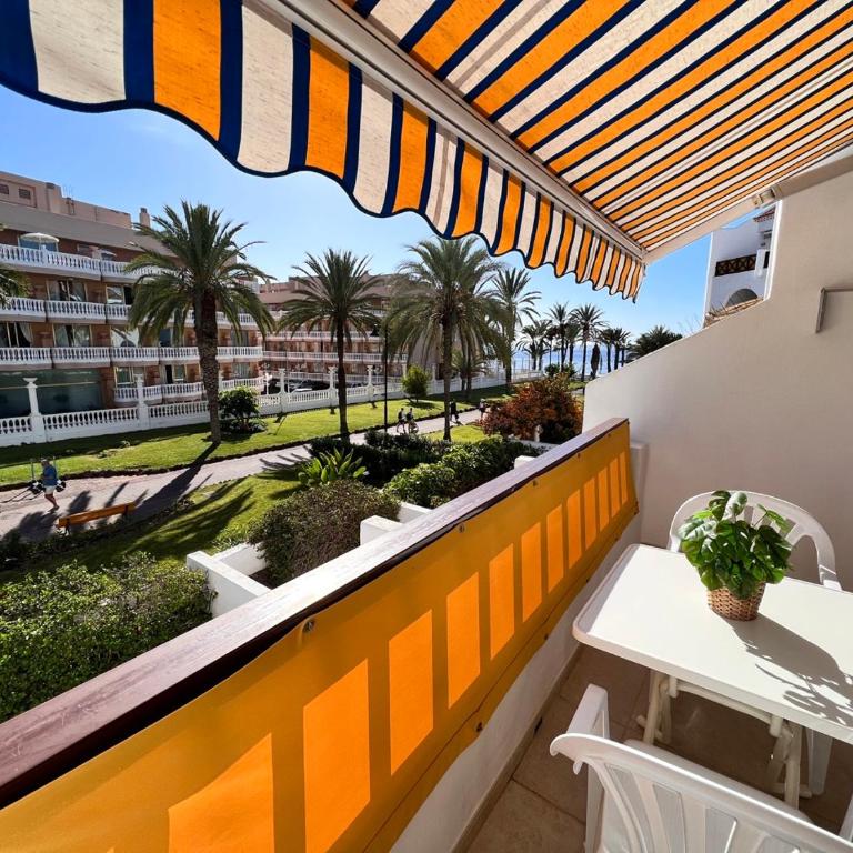 Seafront New Modern - Habitación Familiar con baño privado - 1