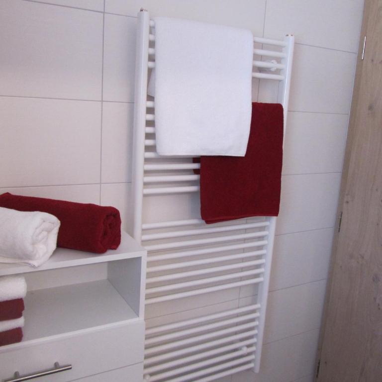 Appartements Kroner - Deluxe Apartment mit Balkon - 6