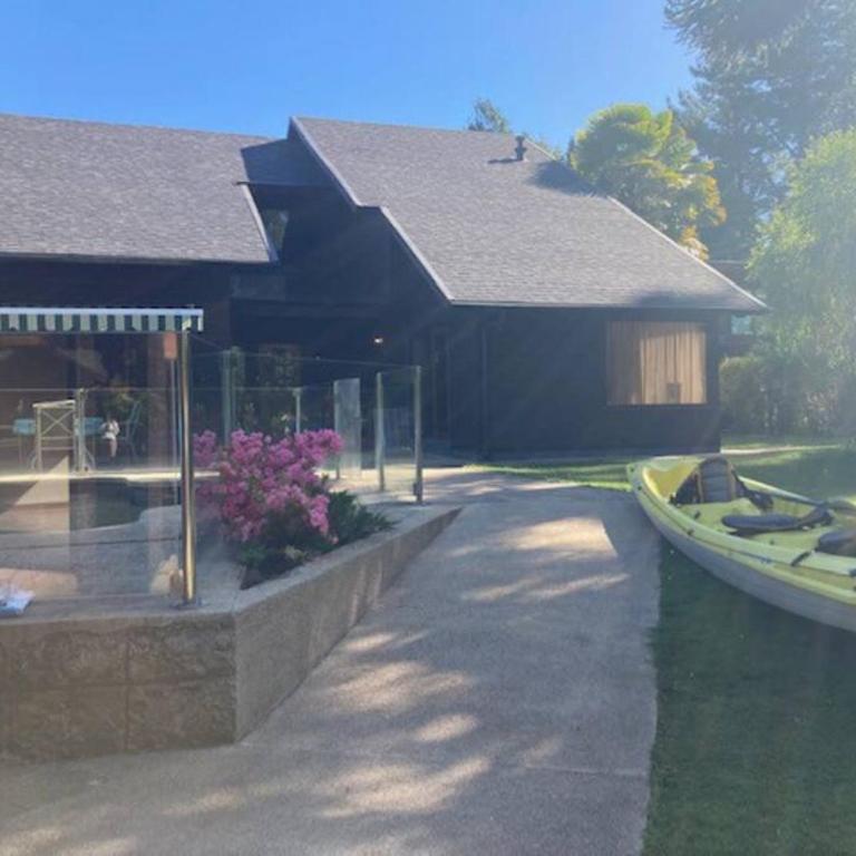 Molco, con piscina y acceso lago - Six-Bedroom House - 4