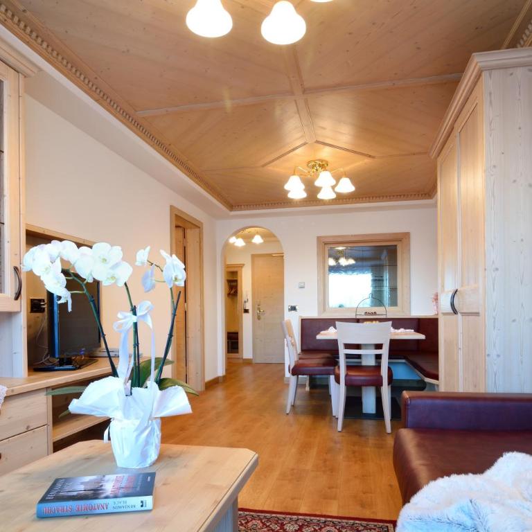 Residence Isabell - Appartamento con 1 Camera da Letto e Balcone - 2