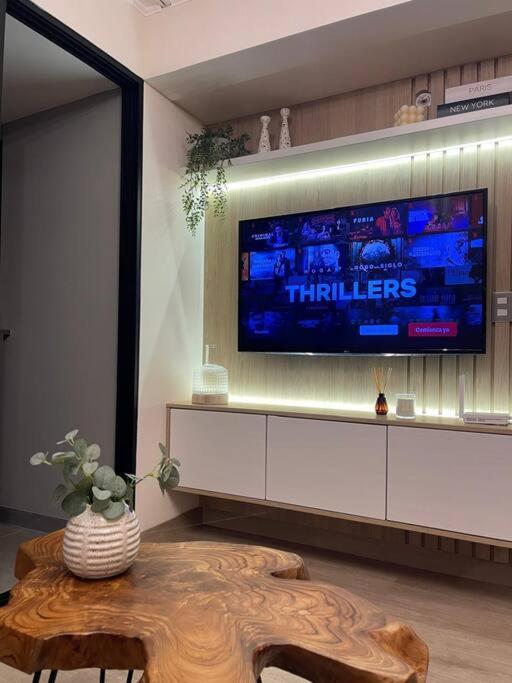 Suite de Estreno y Vista Panorámica en San Isidro - Suite Familiar - 31