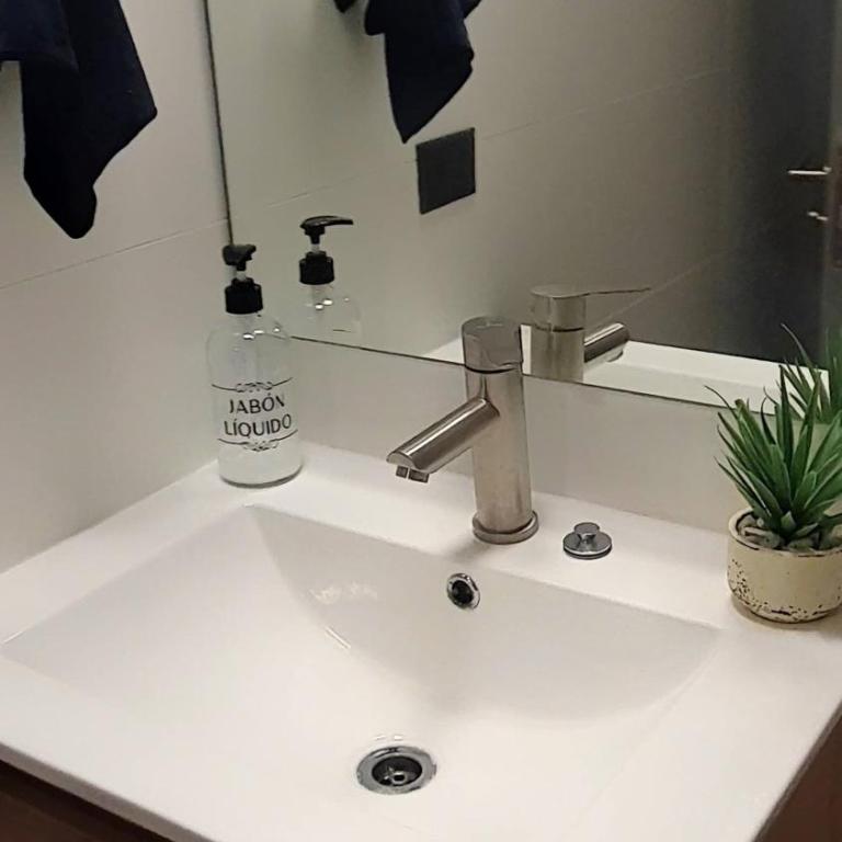 Lindo Estudio con parking gratis - Apartamento - 10
