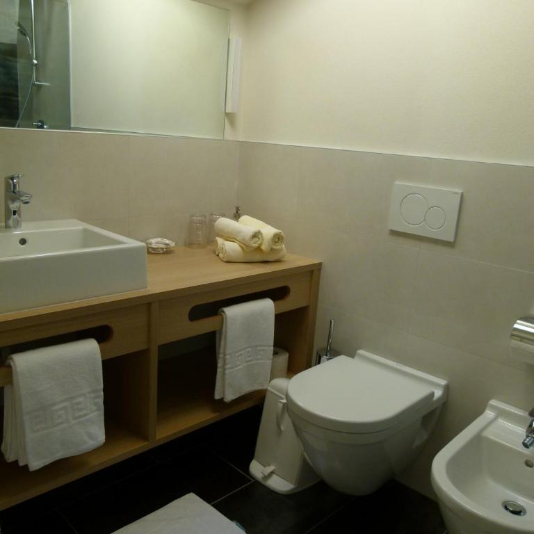 Hotel Stocker - Camera Matrimoniale Comfort - 11