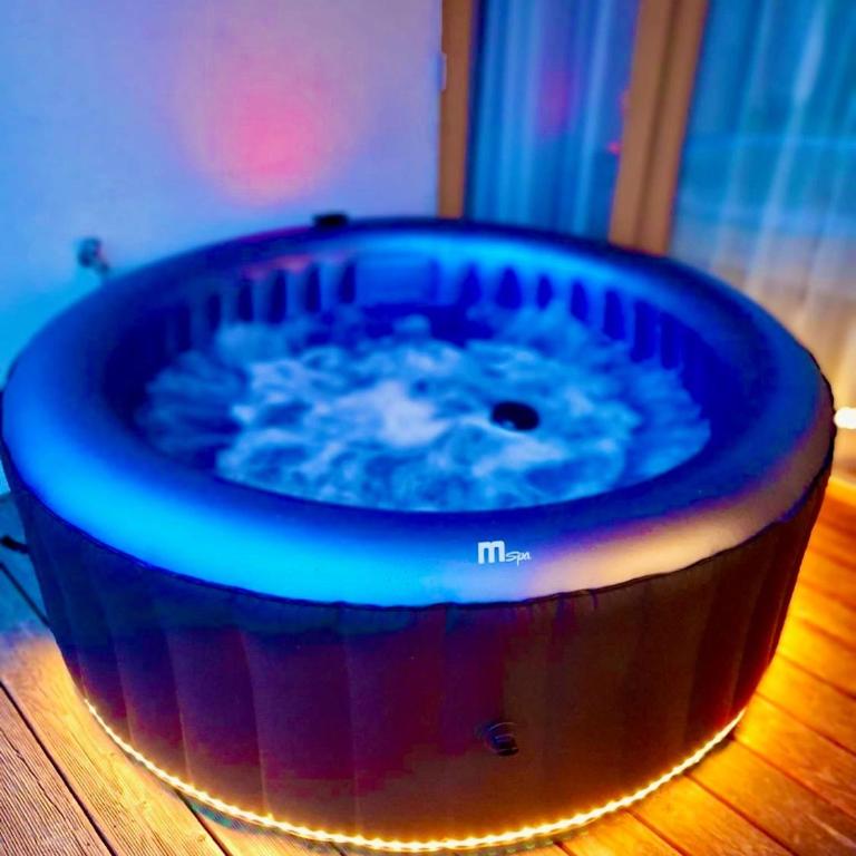 WHIRLPOOL-SUITE AMADEUS - Weitblick - Golf & Wellness - direkter Bademantelgang - ADULTS ONLY - Apartamento de 1 dormitorio - 8