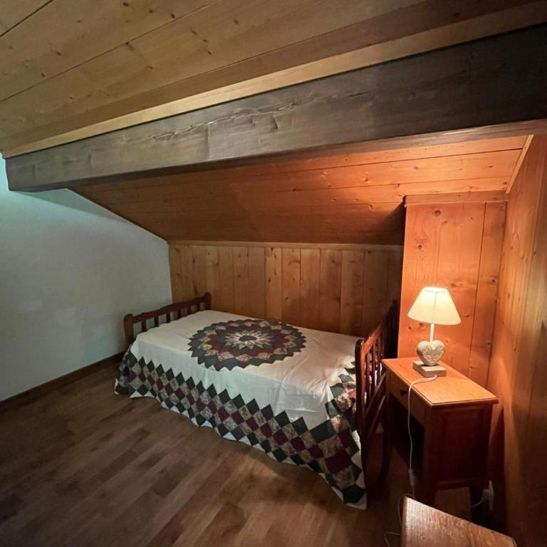 Beau chalet proche centre/pistes - Garage - Wifi - Chalet 3 Chambres - 13