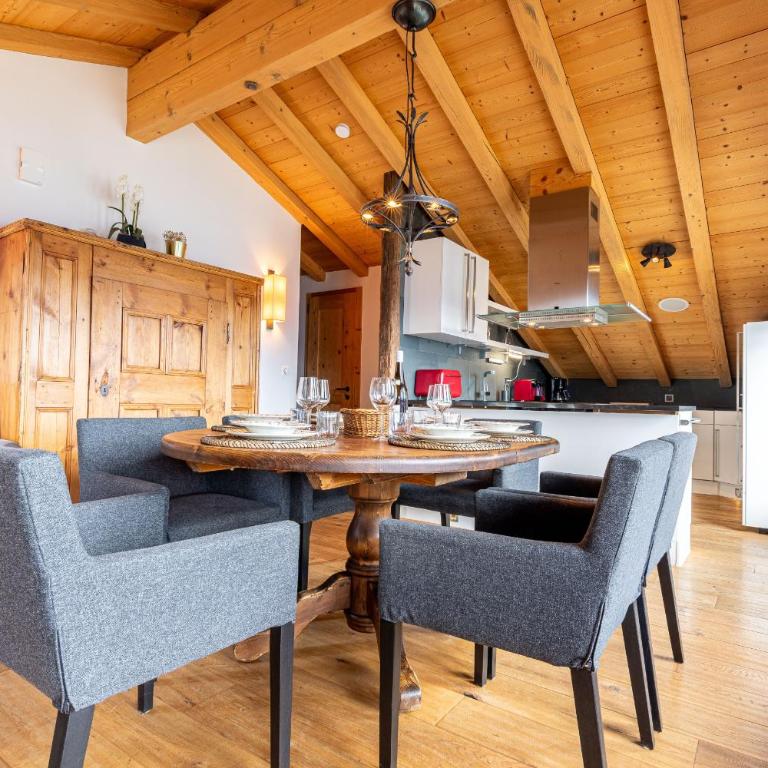 Diableret 051 SUBLIME & MOUNTAIN apartment 6 pers by Alpvision Résidences - Three-Bedroom Apartment - 2