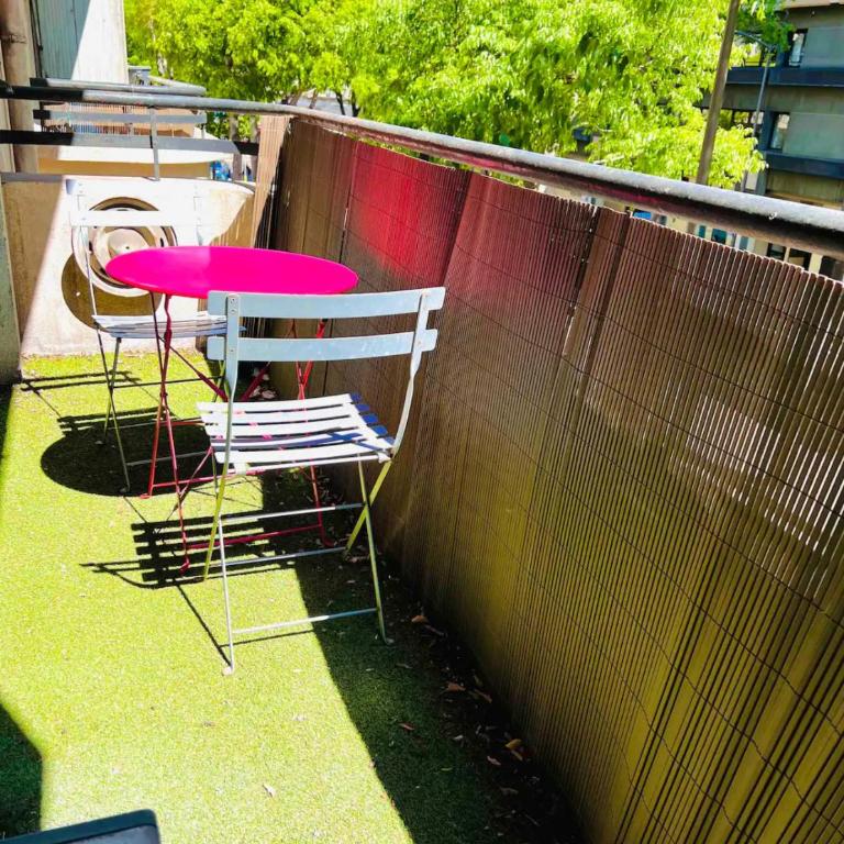 BEAU T3 NEUF PROCHE VIEUX-PORT A LA PLACE CORDERIE - Appartement 2 Chambres - 18