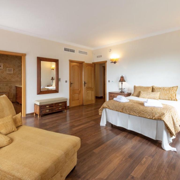 Villa piscina privada, vistas al mar y montaña - Villa - 14