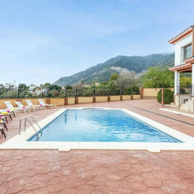 Villa piscina privada, vistas al mar y montaña - Villa - 28