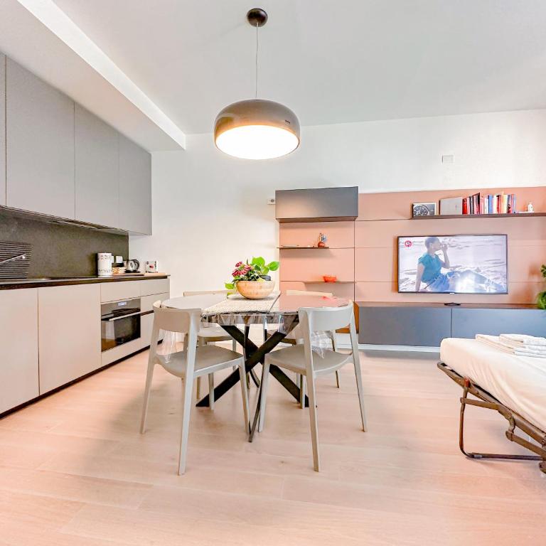 Menotti Suite 11 - 15 min dal Duomo - Appartamento con 2 Camere da Letto - 12