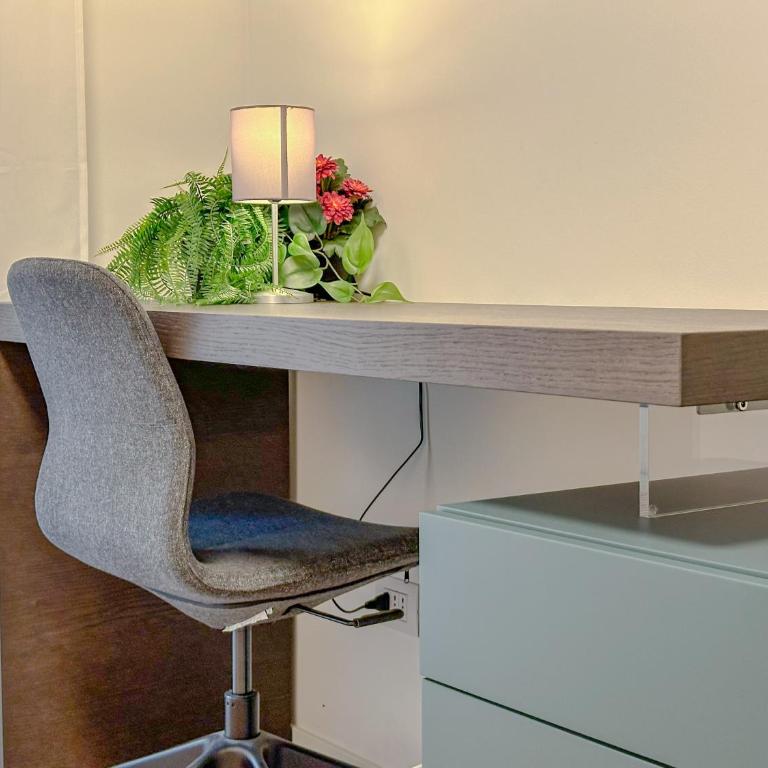 Menotti Suite 11 - 15 min dal Duomo - Appartamento con 2 Camere da Letto - 17