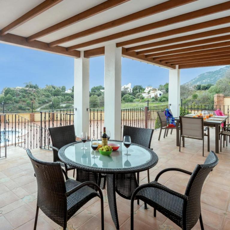 Villa piscina privada, vistas al mar y montaña - Villa - 4