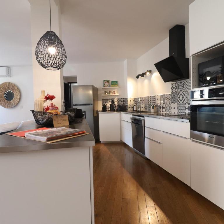 AfroBoHome, Expérience Atypique, clim, 2 à 6 personnes, Proche centre Nîmes, Garage clos - Maison 1 Chambre - 29