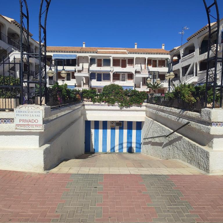 Naufragos Beach Apartment - by Welcomely - Two-Bedroom Apartment - 24