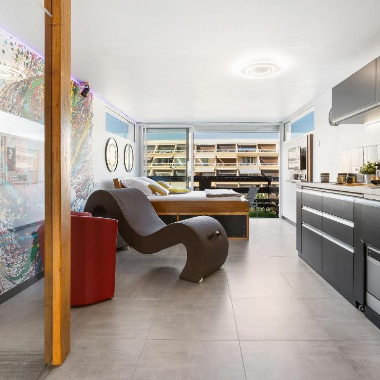 L'atypique - appartement luxe - double terrasse - plage - Port Nature 1 - Village Naturiste - One-Bedroom Apartment - 10