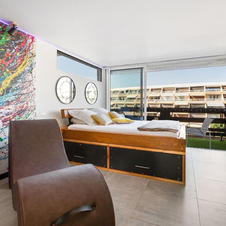 L'atypique - appartement luxe - double terrasse - plage - Port Nature 1 - Village Naturiste - One-Bedroom Apartment - 14