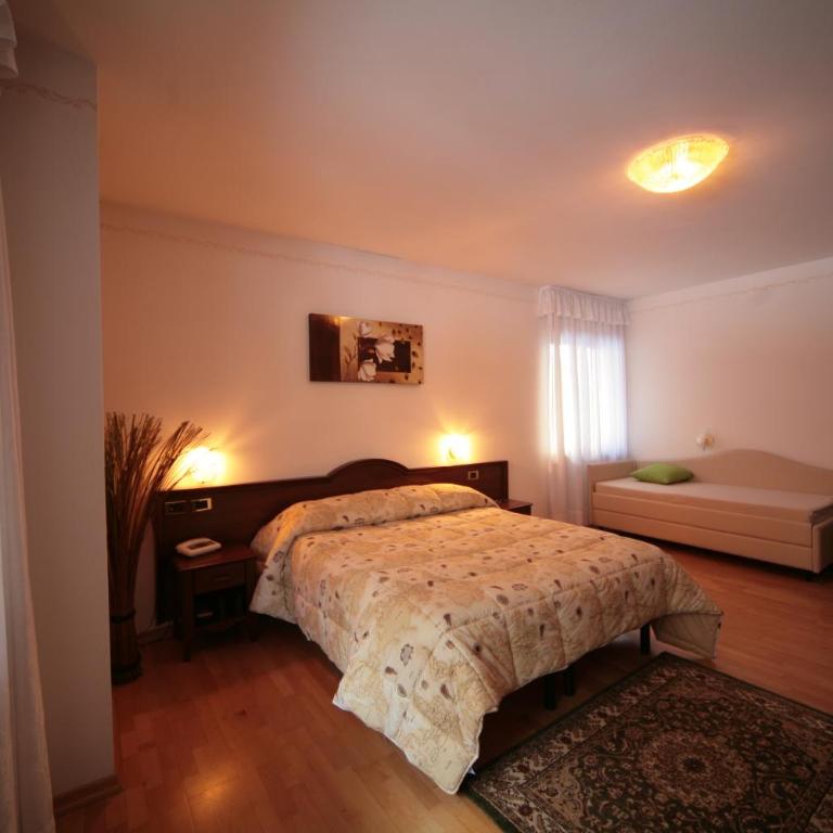 Hotel Marianna - Doppel- oder Zweibettzimmer - 1