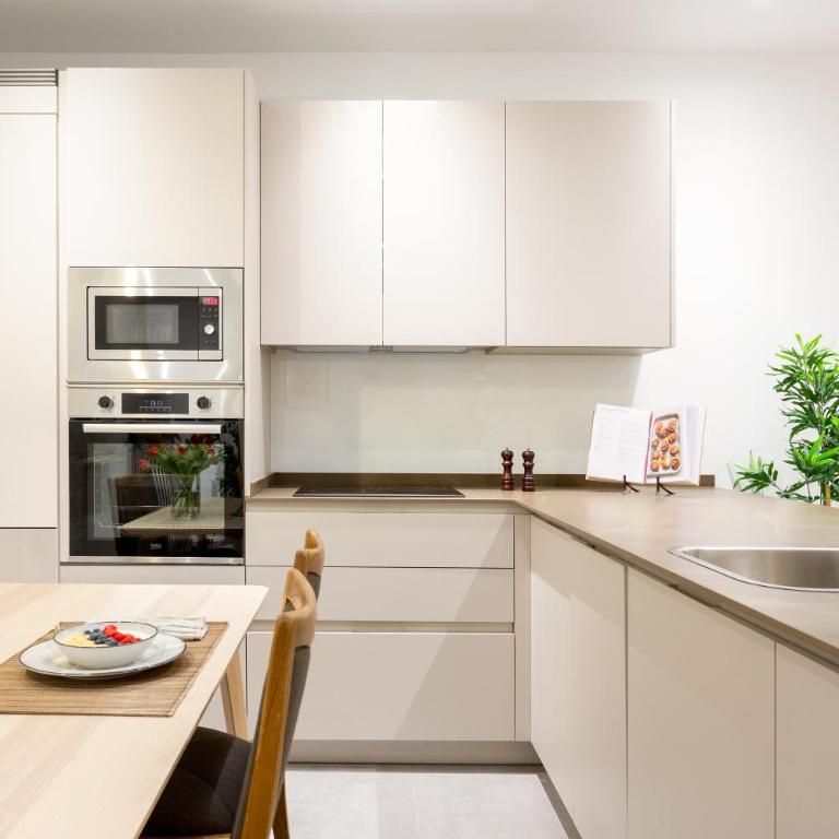 Apartamento Amplio y Acogedor en el centro de Chamberí - One-Bedroom Apartment - 6