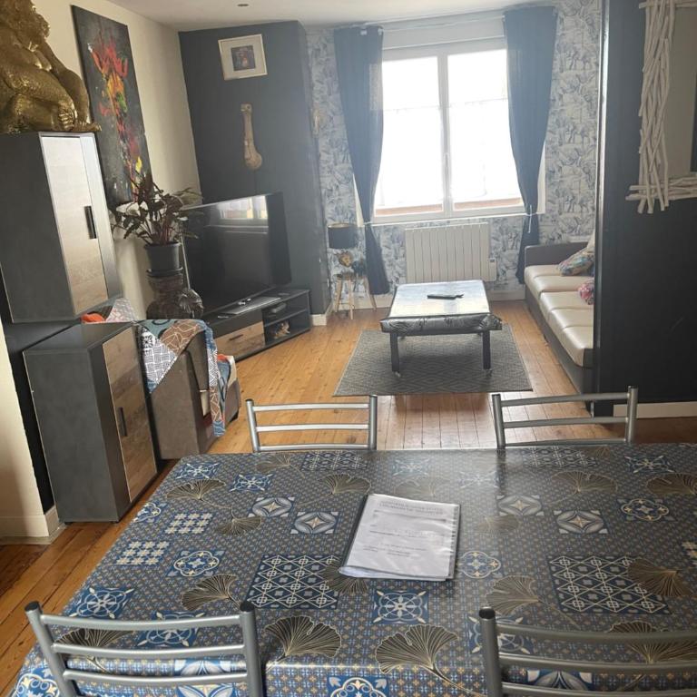 Appt 56m2 en plein centre ville et mer a 200m - Apartamento de 1 dormitorio - 3