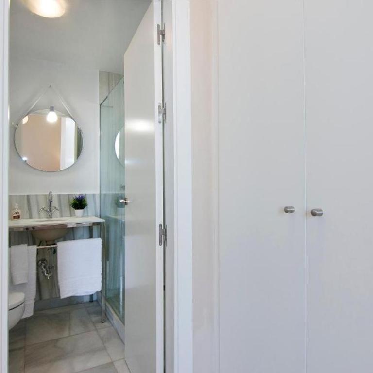 Penthouse Lorena - Two-Bedroom Apartment with Terrace - 7