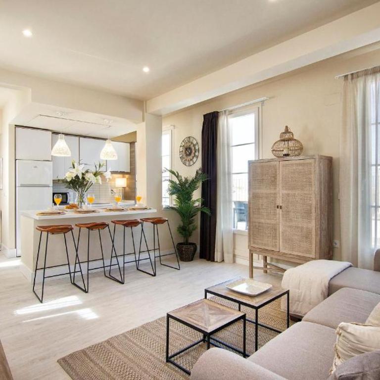 Penthouse Lorena - Two-Bedroom Apartment with Terrace - 3