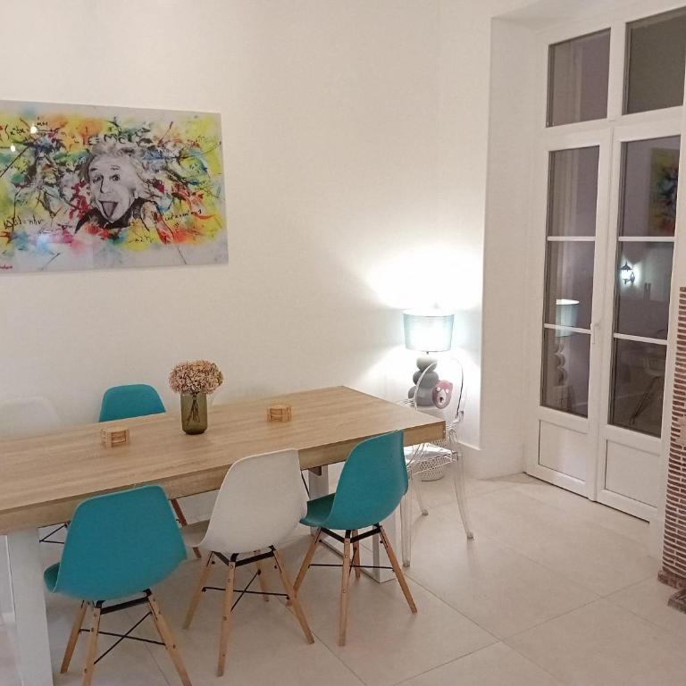 Un rez de jardin en plein centre - Apartment mit 2 Schlafzimmern - 3