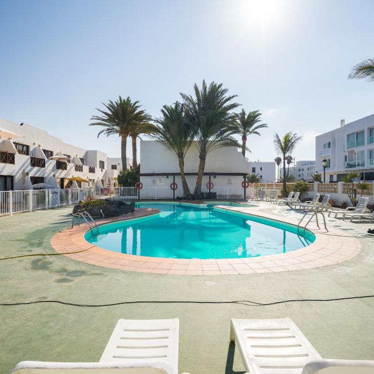 INEIKA in Corralejo - Balcony & Poolside - Apartamento de 1 dormitorio - 2