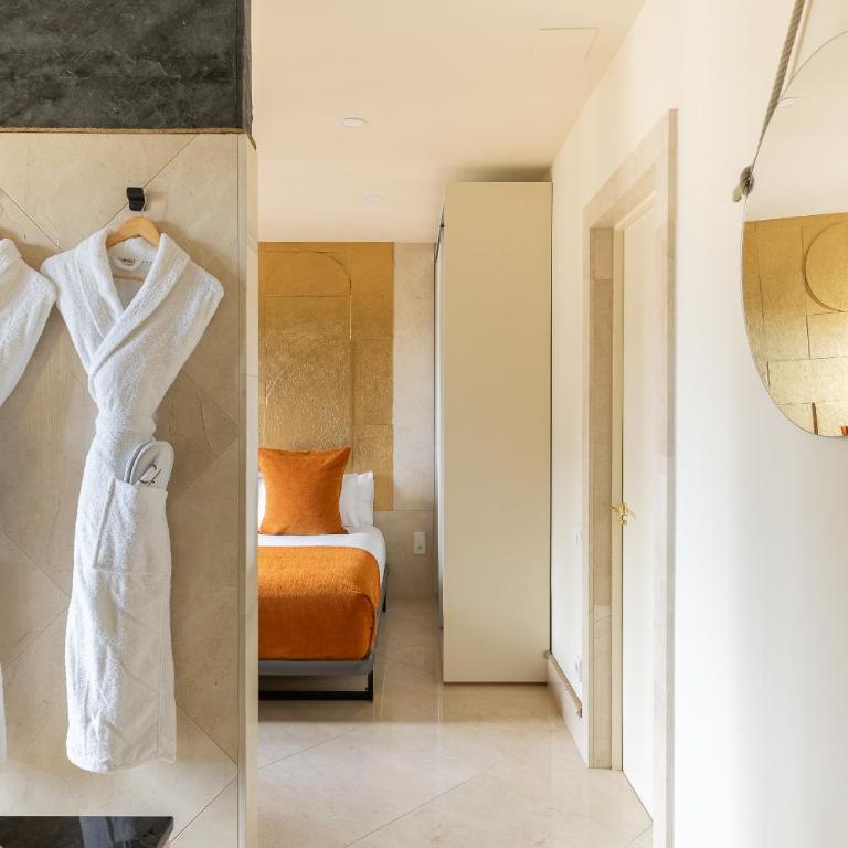 Cosmo Apartments Rambla Catalunya - Two-Bedroom Apartment - 20