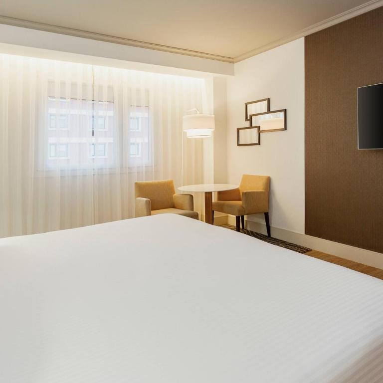 Madrid Marriott Auditorium Hotel & Conference Center - Habitación Premium con cama extragrande - 2