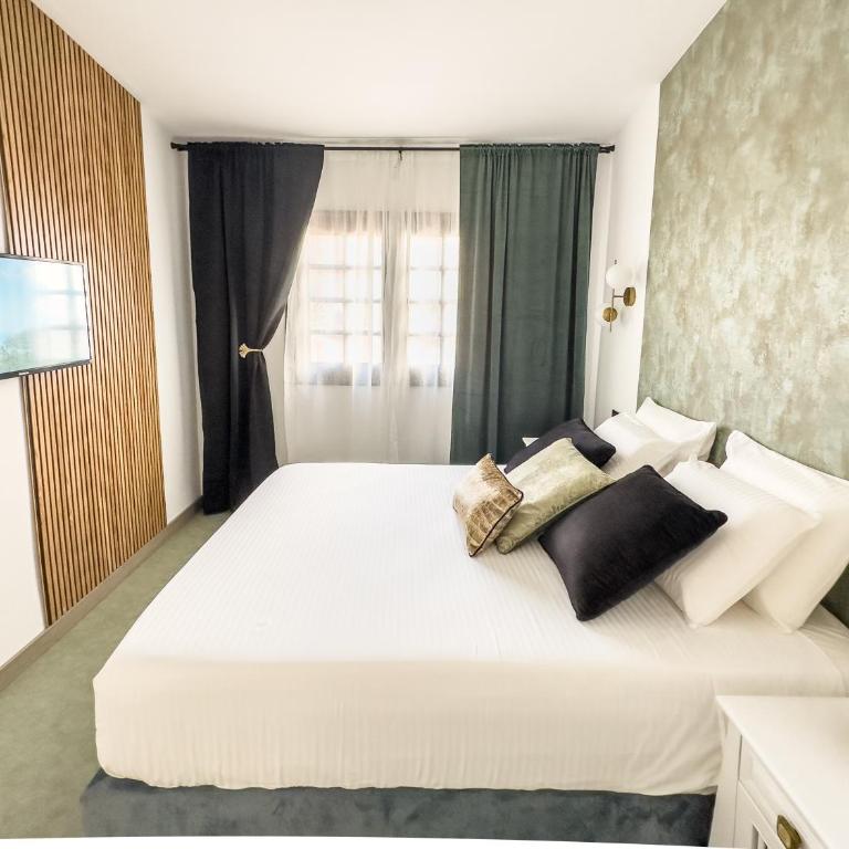 Infinity Ocean View Suite - One-Bedroom Apartment - 16