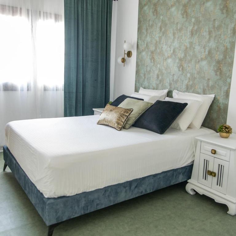 Infinity Ocean View Suite - One-Bedroom Apartment - 26