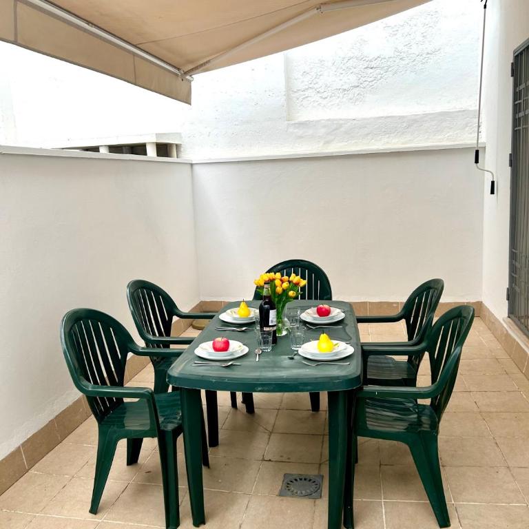 GATU Faro con Parking gratis, "preferente para mayores de 21 años y familias " - Apartamento de 2 dormitorios - 17