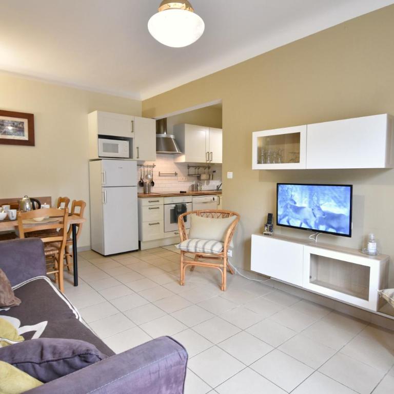 Anlga - Hossegor villa mitoyenne de plain pied rénovée avec jardinet clos et terrasse - Maison 2 Chambres - 2