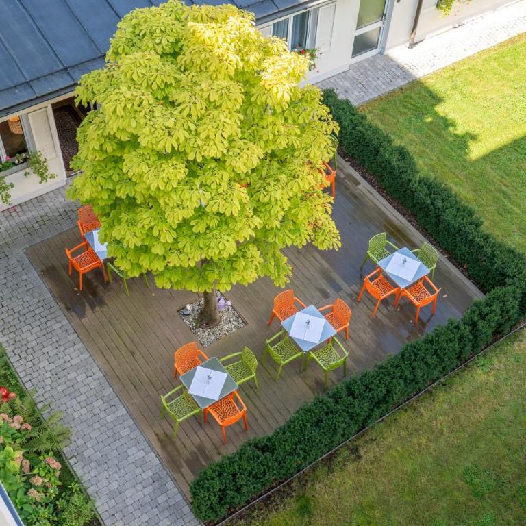 Das Jedermann Boutiquehotel mit Stadtgarten - Doppelzimmer mit Gartenblick - 1