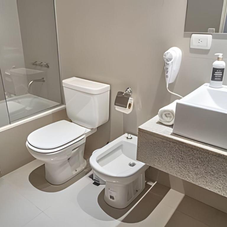 Dorrego Palace in Heart of Palermo Hollywood - Two-Bedroom Apartment - 42