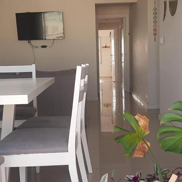 Depto La Perla con cochera y vista al mar - Apartamento de 2 dormitorios - 3