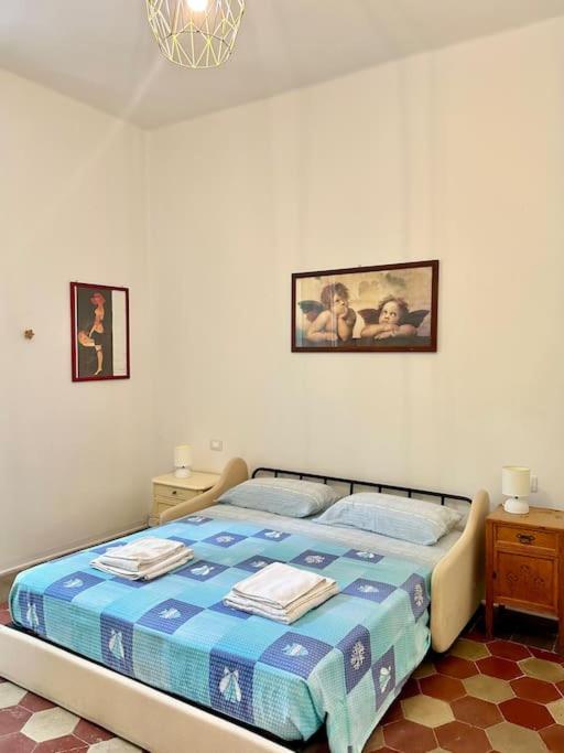 Appartamento liberty Vittoria - Appartamento con 2 Camere da Letto - 14