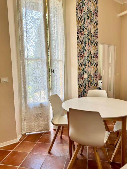 Appartamento liberty Vittoria - Appartamento con 2 Camere da Letto - 24