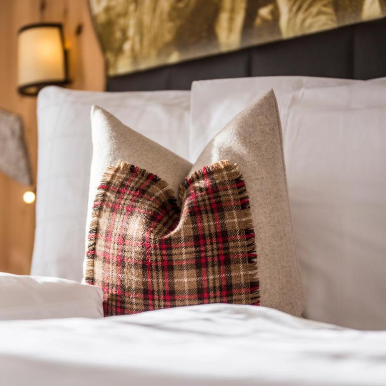 Hotel Dosses - Standard Doppelzimmer mit Balkon - 4