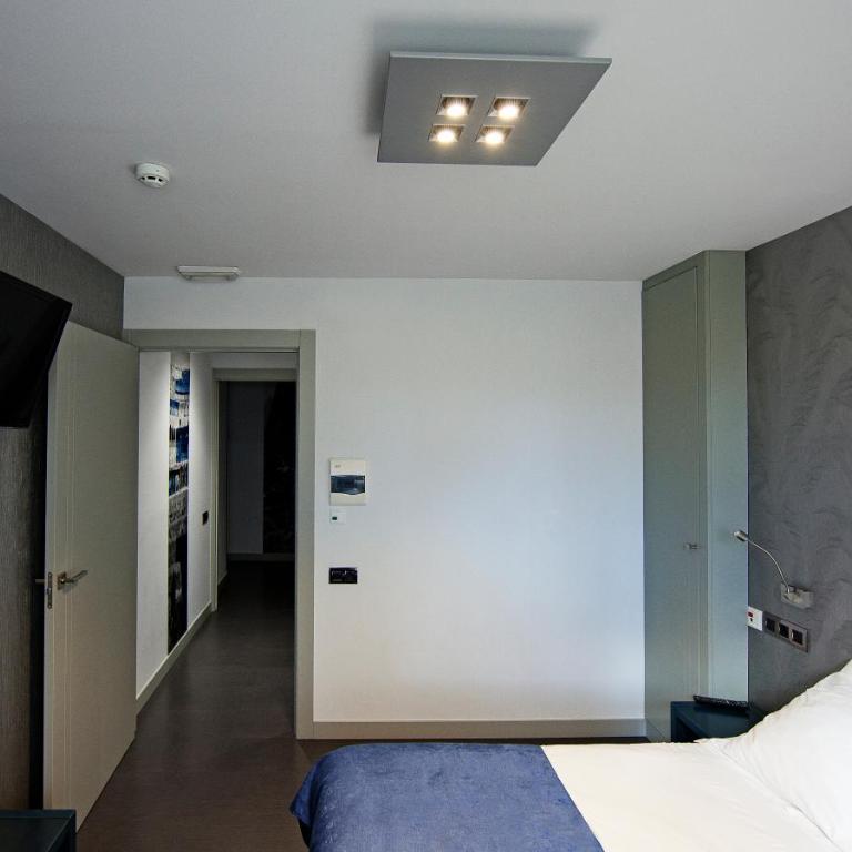 Hostal Averroes - Habitación Doble - 2 camas - 3