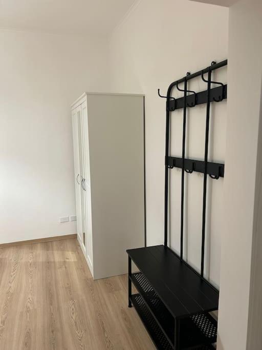 Caroline Home - One-Bedroom Apartment - 11