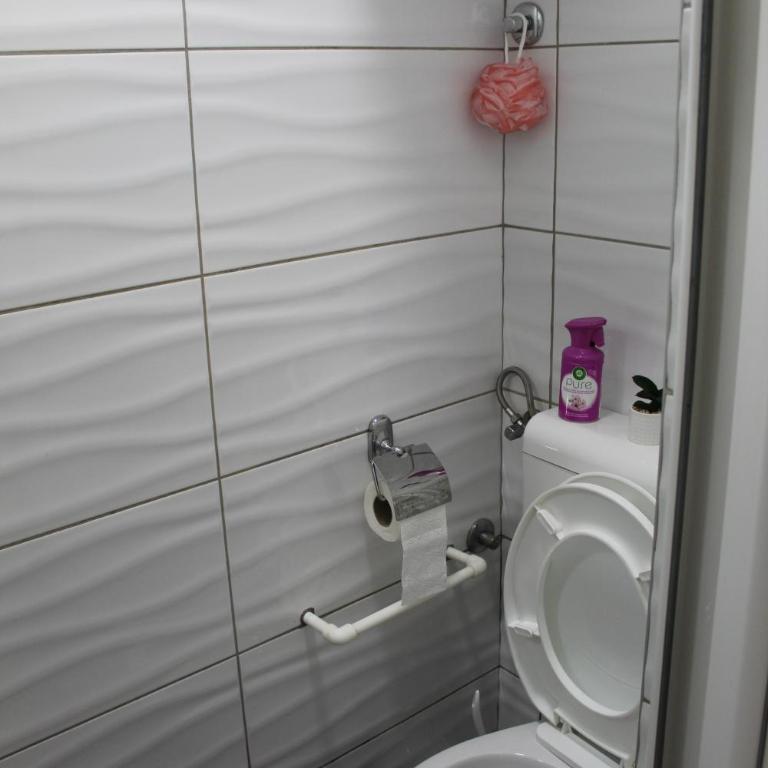 Zara Lux B - One-Bedroom Apartment - 11