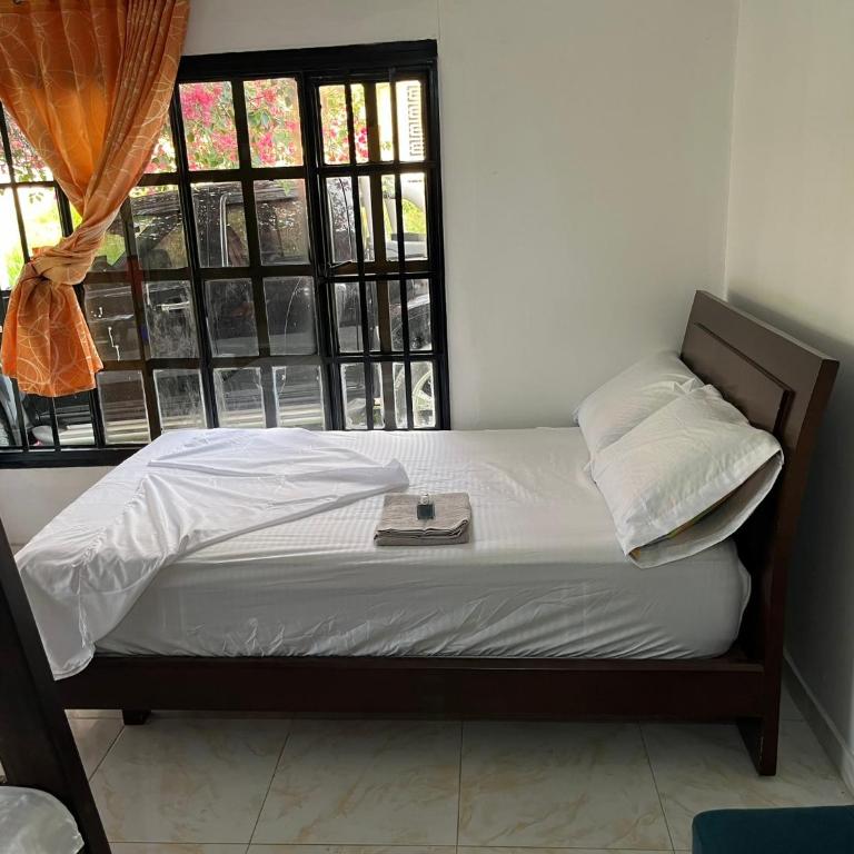 Villa Gloria - Carmen de Apicalá - Three-Bedroom House - 6