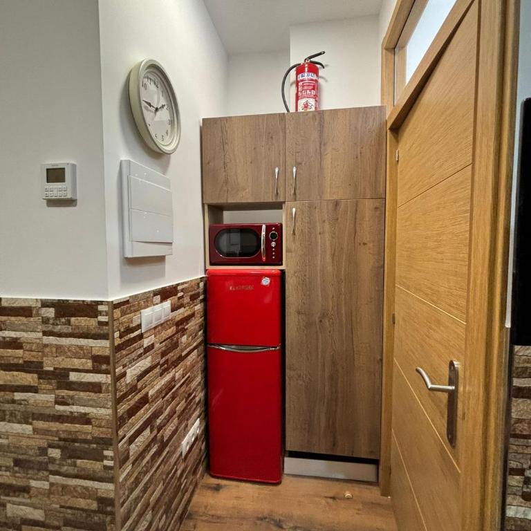 Apartamentos Deluxe Barajas - Apartment - Disability Access - 5